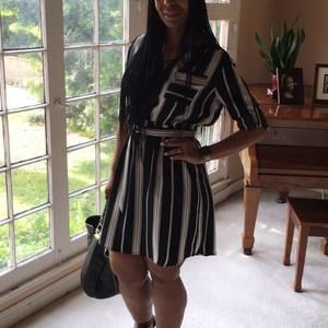 Meet your Posher, Janee